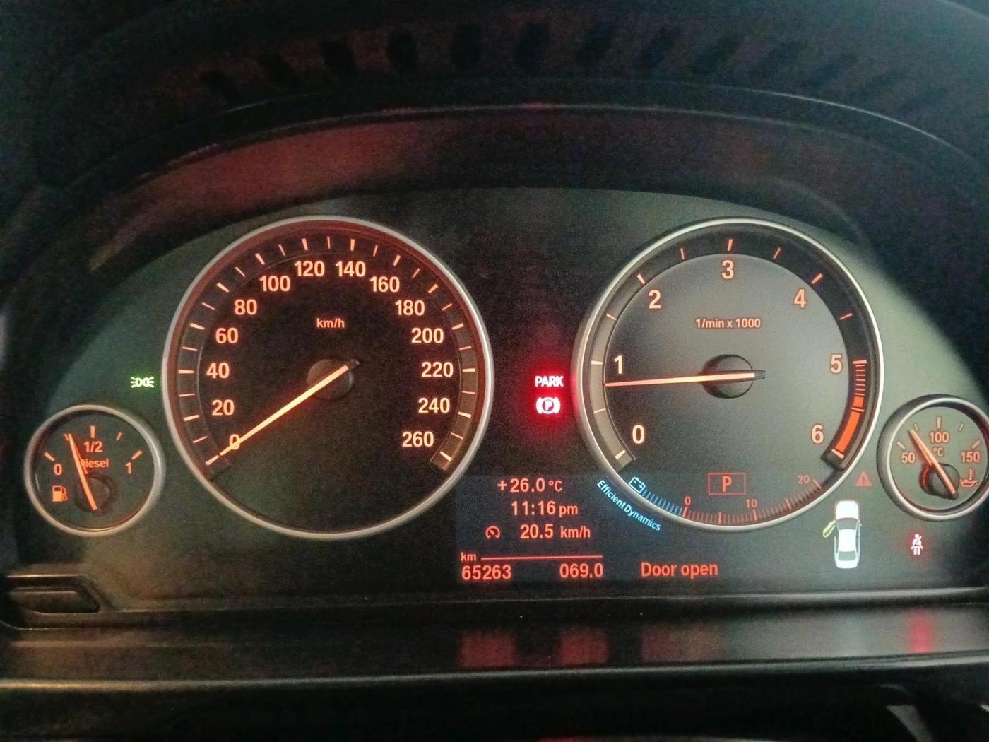 2013 BMW 5 Series 520D 2.0, Diesel, Automatic, 65,263 km, interior