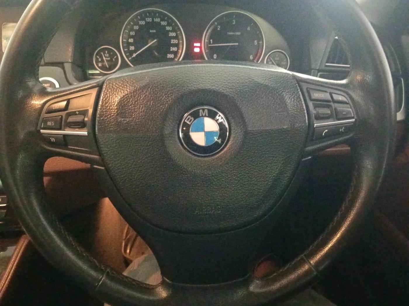 2013 BMW 5 Series 520D 2.0, Diesel, Automatic, 65,263 km, interior