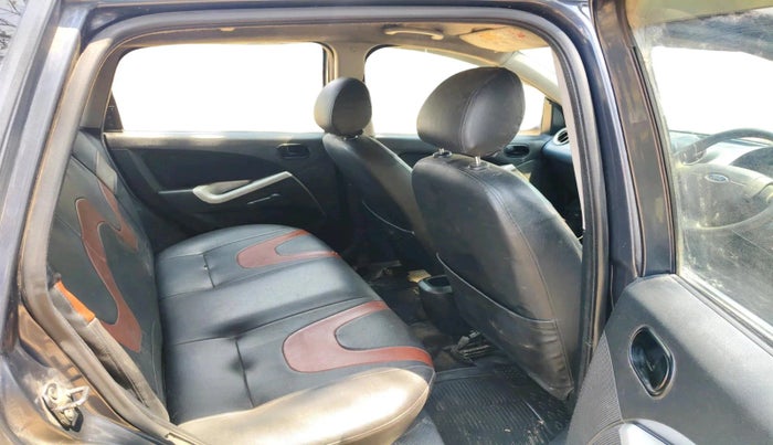 2012 Ford Figo TITANIUM 1.4 DIESEL, Diesel, Manual, 1,27,705 km, interior