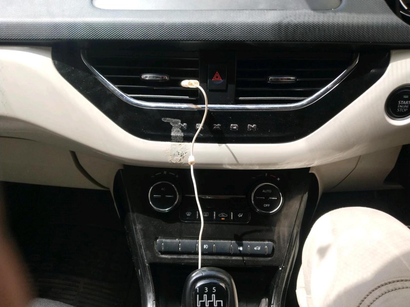 2022 Tata NEXON XZ PLUS DIESEL, Diesel, Manual, 73,000 km, interior