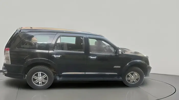 2013 ISUZU MU-7 4x2 MT, Diesel, Manual, 1,33,788 km, exterior