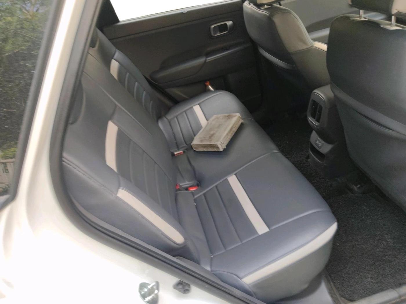 2025 Hyundai VENUE HX 6 1.2 Petrol MT, Petrol, Manual, 20,631 km, interior