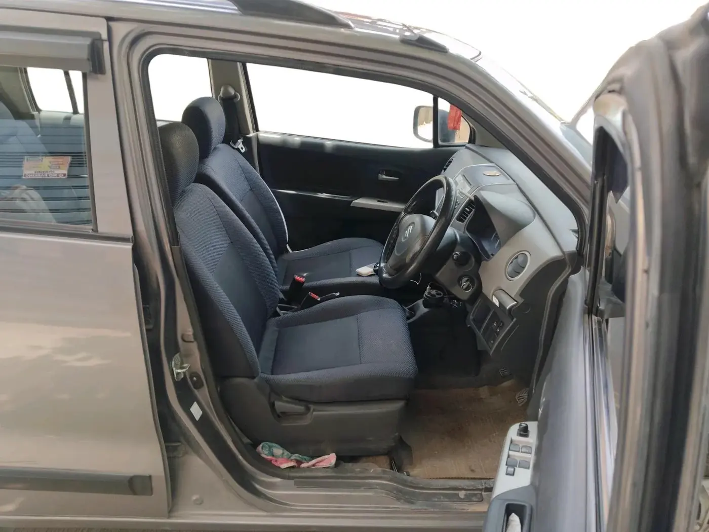 2012 Maruti Wagon R 1.0 VXI, Petrol, Manual, 96,793 km, interior