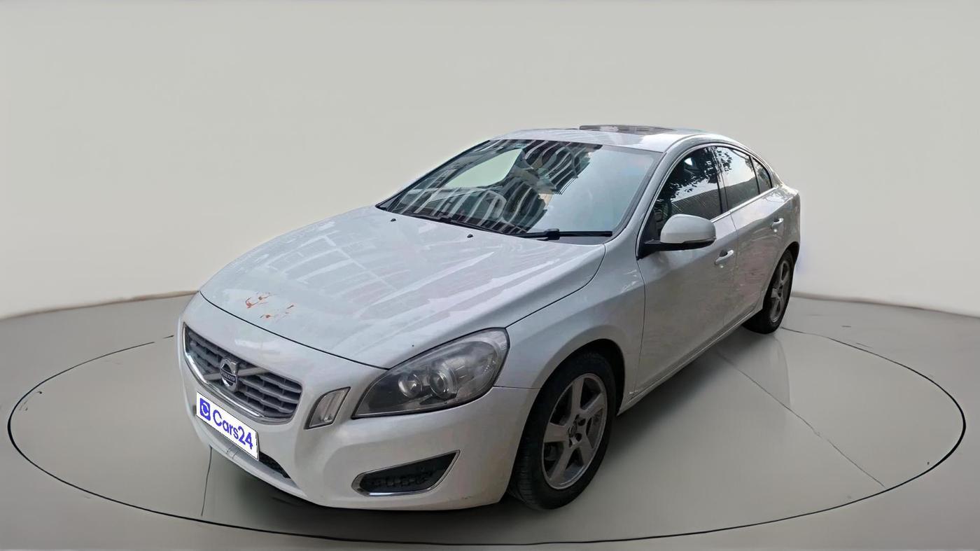 2013 Volvo S60 SUMMUM D5, Diesel, Automatic, 1,08,754 km, exterior