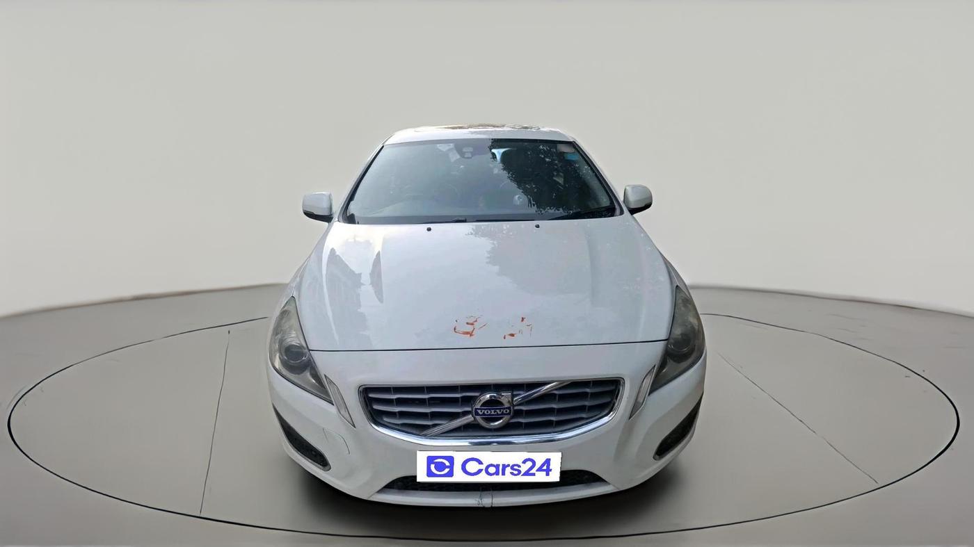2013 Volvo S60 SUMMUM D5, Diesel, Automatic, 1,08,754 km, exterior