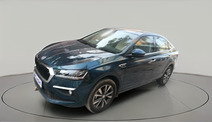 2024 Skoda SLAVIA STYLE 1.0L TSI MT, Petrol, Manual, 10,134 km, exterior