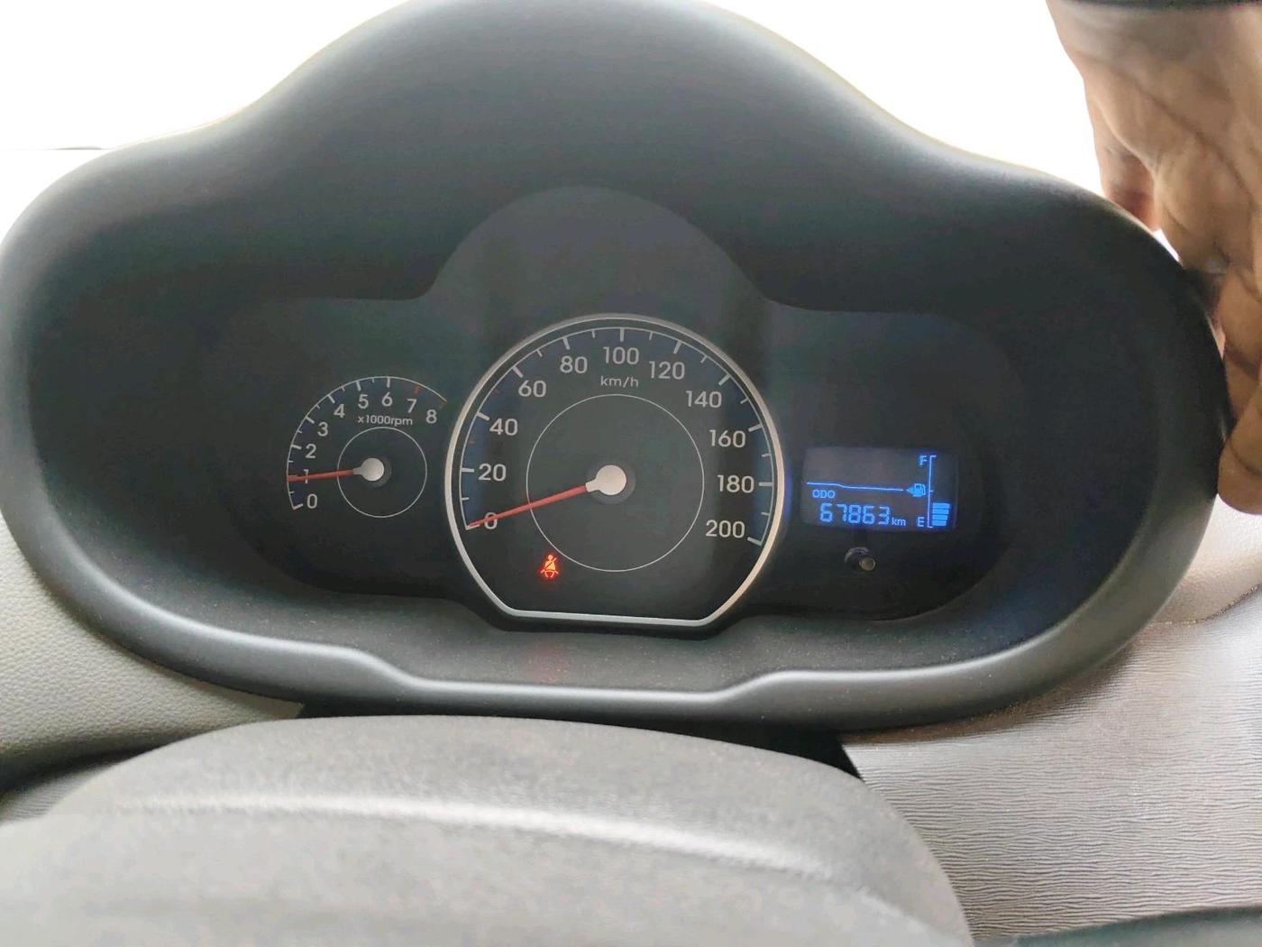 2011 Hyundai i10 SPORTZ 1.2, Petrol, Manual, 67,863 km, interior
