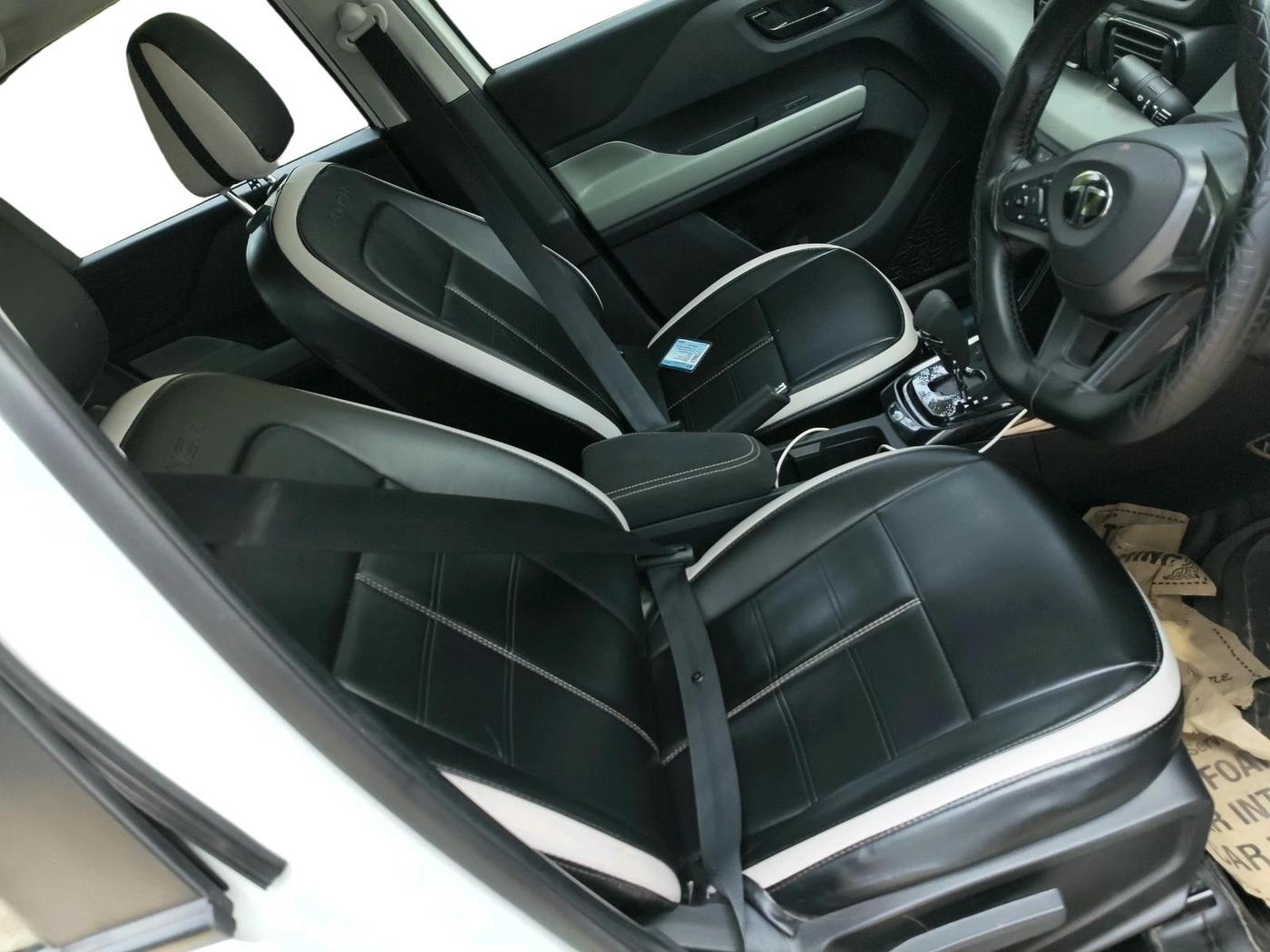 2025 Tata PUNCH ADVENTURE AMT, Petrol, Automatic, 38,858 km, interior