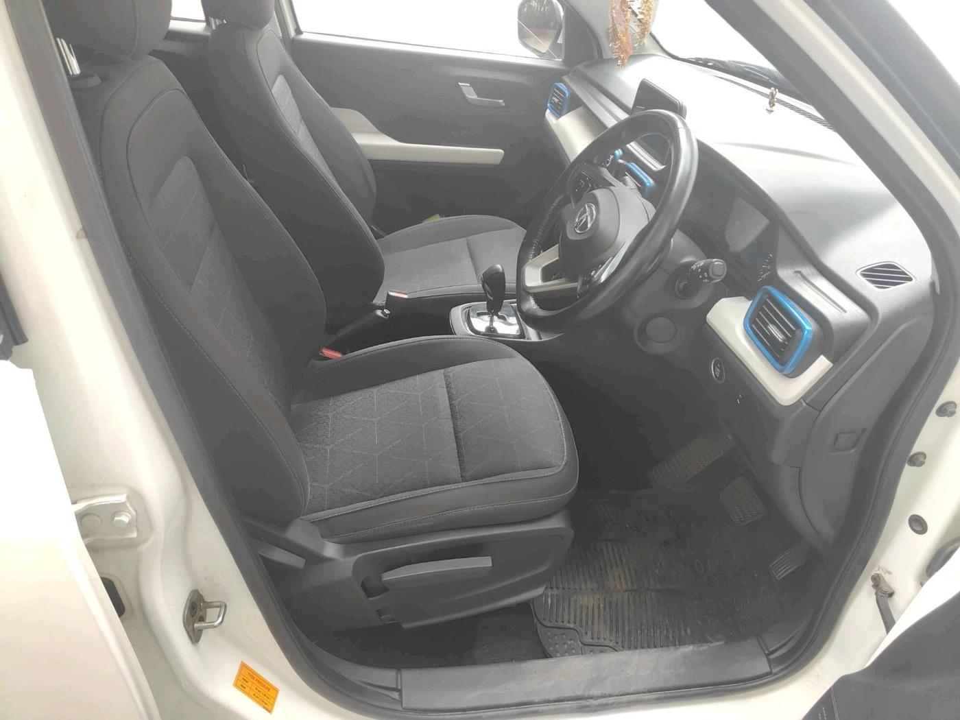 2022 Tata PUNCH CREATIVE  AMT, Petrol, Automatic, 23,426 km, interior