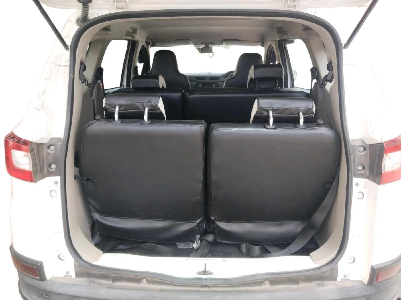 2022 Renault TRIBER RXL MT, Petrol, Manual, 17,074 km, exterior
