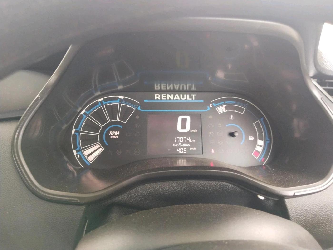2022 Renault TRIBER RXL MT, Petrol, Manual, 17,074 km, interior