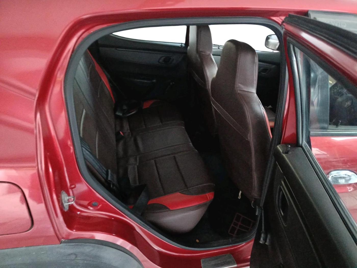 2017 Renault Kwid RXT 1.0 AMT, Petrol, Automatic, 83,531 km, interior