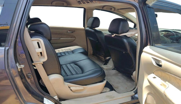 2013 Maruti Ertiga VDI, Diesel, Manual, 2,42,787 km, interior