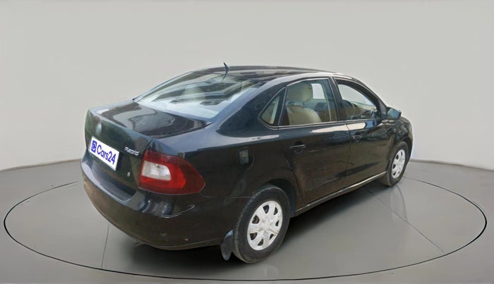 2012 Skoda Rapid AMBITION 1.6 TDI CR MT, Diesel, Manual, 3,86,744 km, exterior