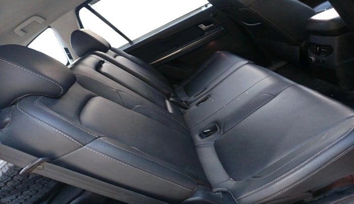 2017 Tata Hexa XT 4X2 7 STR, Diesel, Manual, 89,028 km, interior