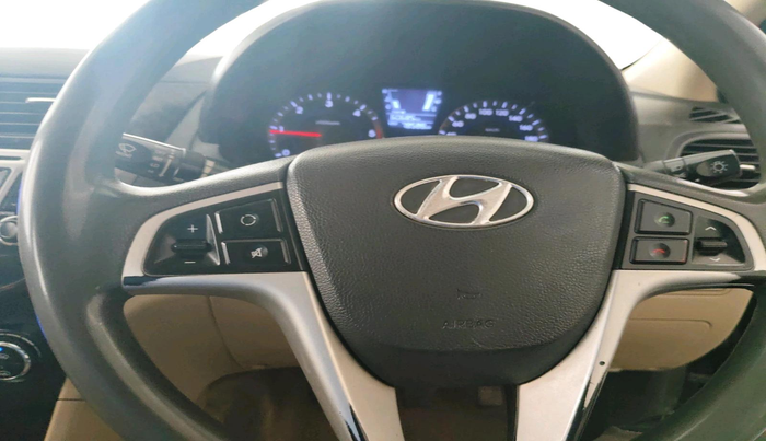 2013 Hyundai Verna FLUIDIC 1.6 CRDI EX, Diesel, Manual, 78,588 km, interior