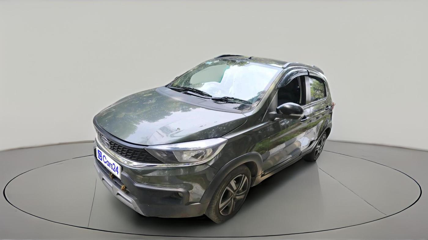 2023 Tata TIAGO NRG XZ MT, Petrol, Manual, 49,097 km, exterior