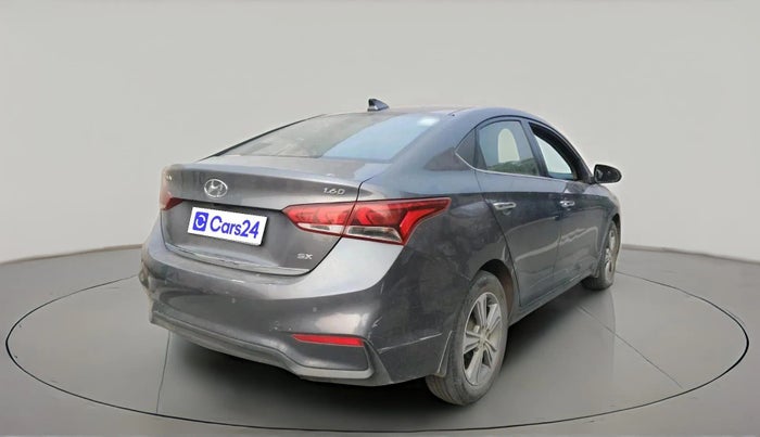 2017 Hyundai Verna 1.6 SX (O) CRDI MT, Diesel, Manual, 1,62,809 km, exterior