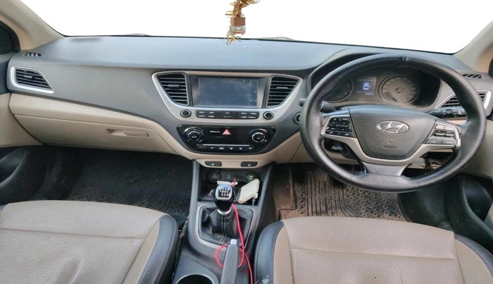 2017 Hyundai Verna 1.6 SX (O) CRDI MT, Diesel, Manual, 1,62,809 km, interior