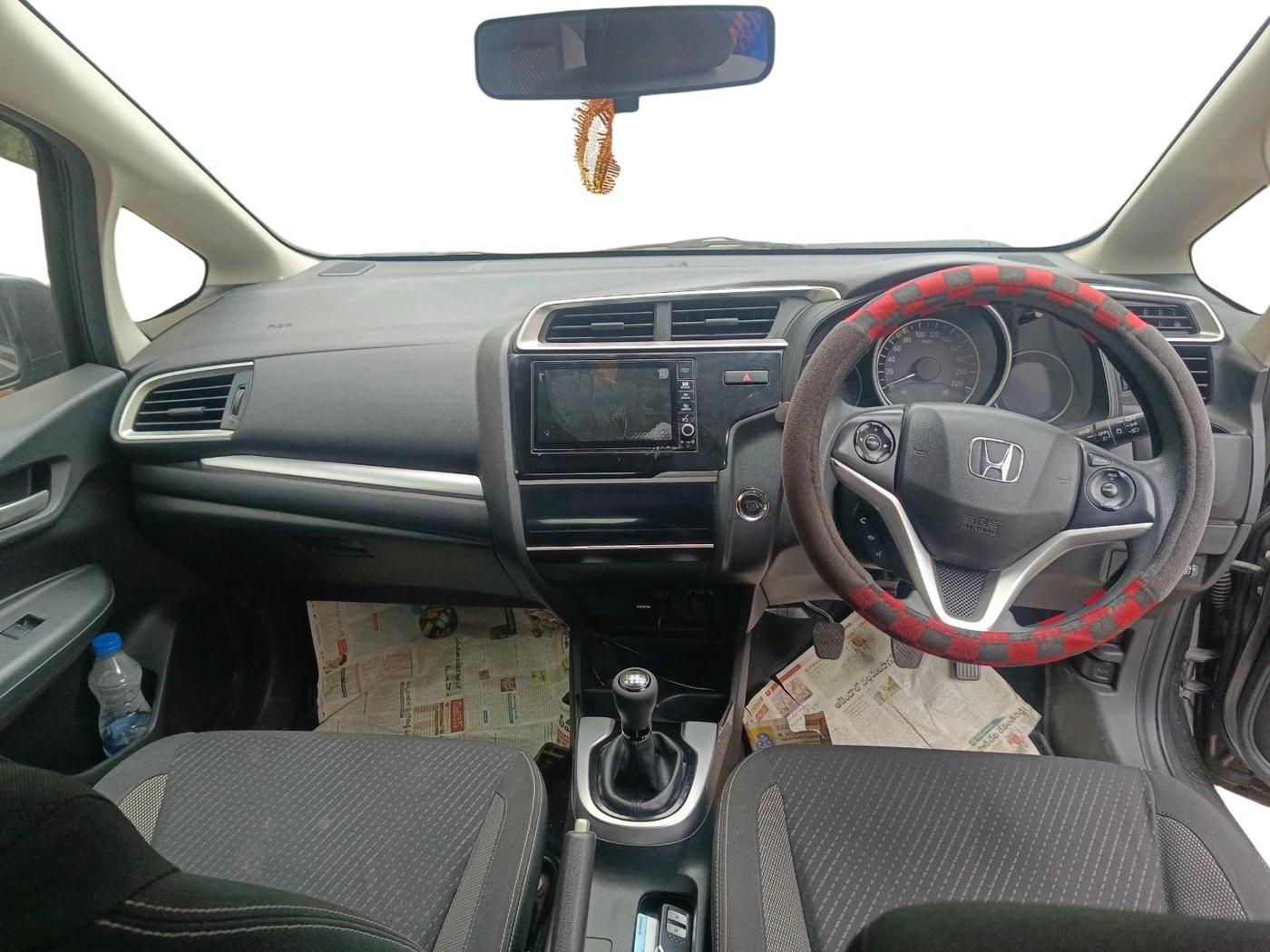 2017 Honda WR-V 1.5L I-DTEC VX MT, Diesel, Manual, 77,133 km, interior
