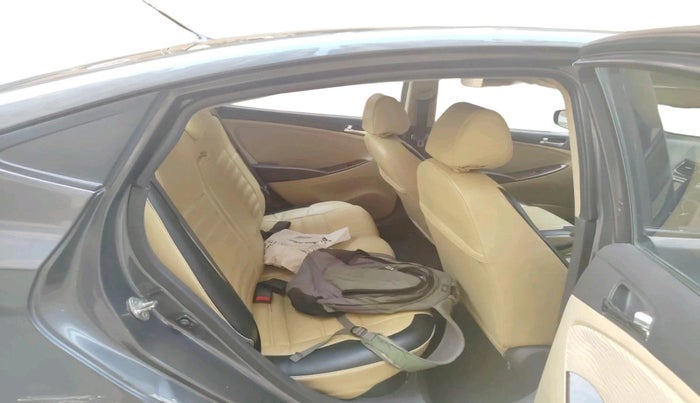 2012 Hyundai Verna FLUIDIC 1.6 CRDI SX, Diesel, Manual, 1,34,765 km, interior