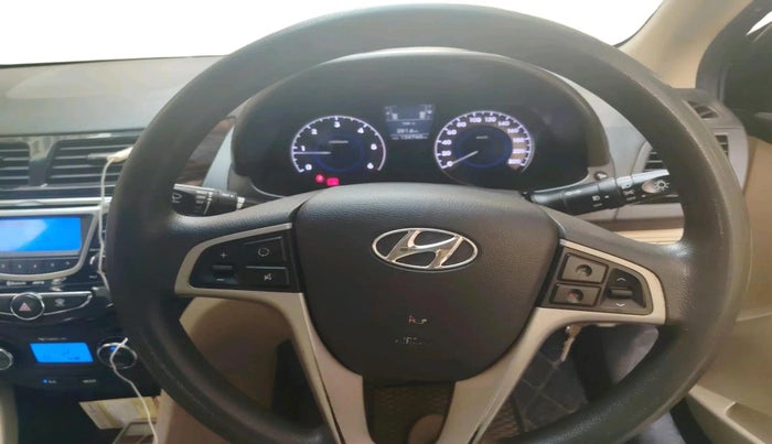 2012 Hyundai Verna FLUIDIC 1.6 CRDI SX, Diesel, Manual, 1,34,765 km, interior