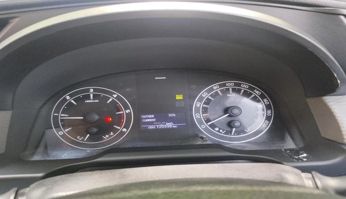 2017 Toyota Innova Crysta 2.4 GX 7 STR, Diesel, Manual, 1,20,398 km, interior