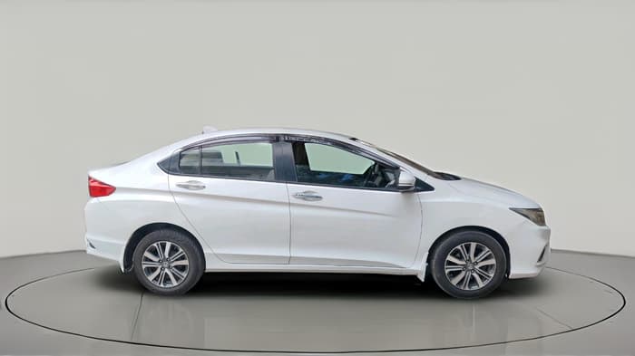 2018 Honda City 1.5L I-DTEC V, Diesel, Manual, 1,14,801 km, exterior