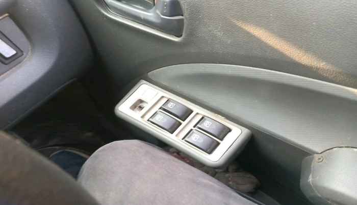 2011 Maruti Ritz LDI, Diesel, Manual, 1,48,202 km, interior