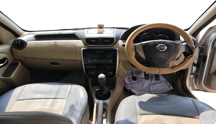 2016 Nissan Terrano XL D PLUS, Diesel, Manual, 1,57,388 km, interior