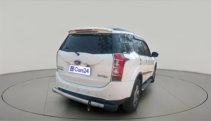 2013 Mahindra XUV500 W8, Diesel, Manual, 1,96,928 km, exterior