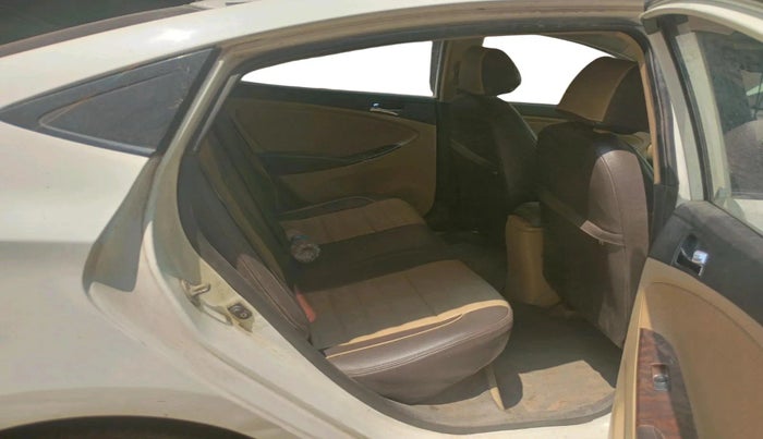 2012 Hyundai Verna FLUIDIC 1.6 CRDI SX, Diesel, Manual, 94,716 km, interior