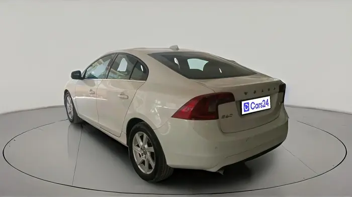 2013 Volvo S60 Kinetic D4, Diesel, Automatic, 1,68,269 km, exterior