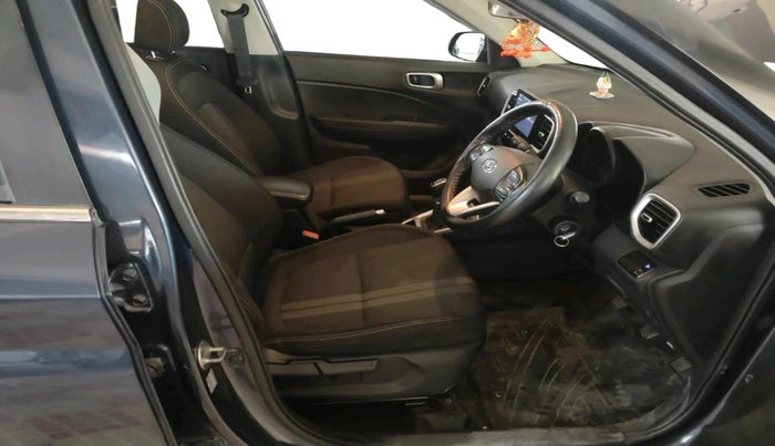 2022 Hyundai VENUE SX 1.0 TURBO, Petrol, Manual, 29,714 km, interior