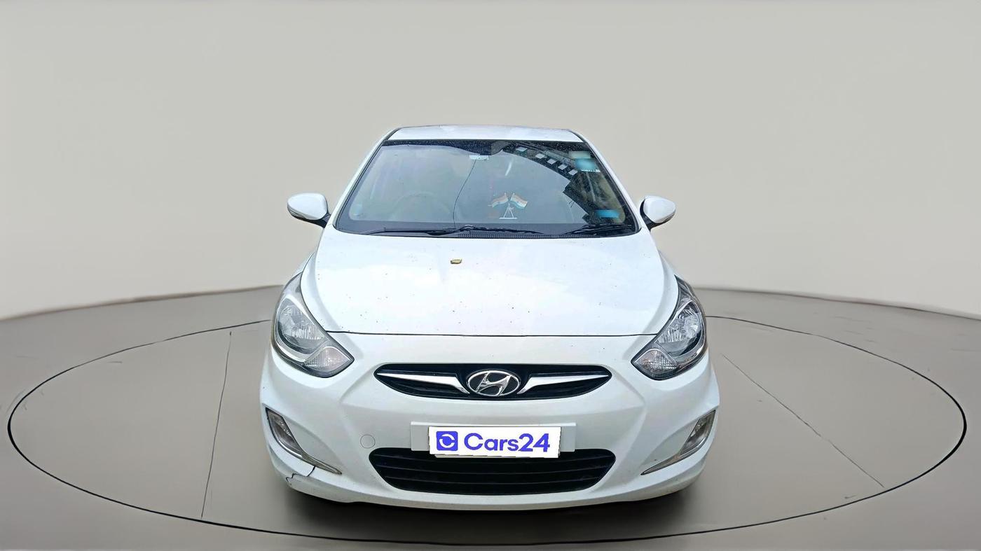 2012 Hyundai Verna FLUIDIC 1.6 VTVT SX, Petrol, Manual, 92,417 km, exterior