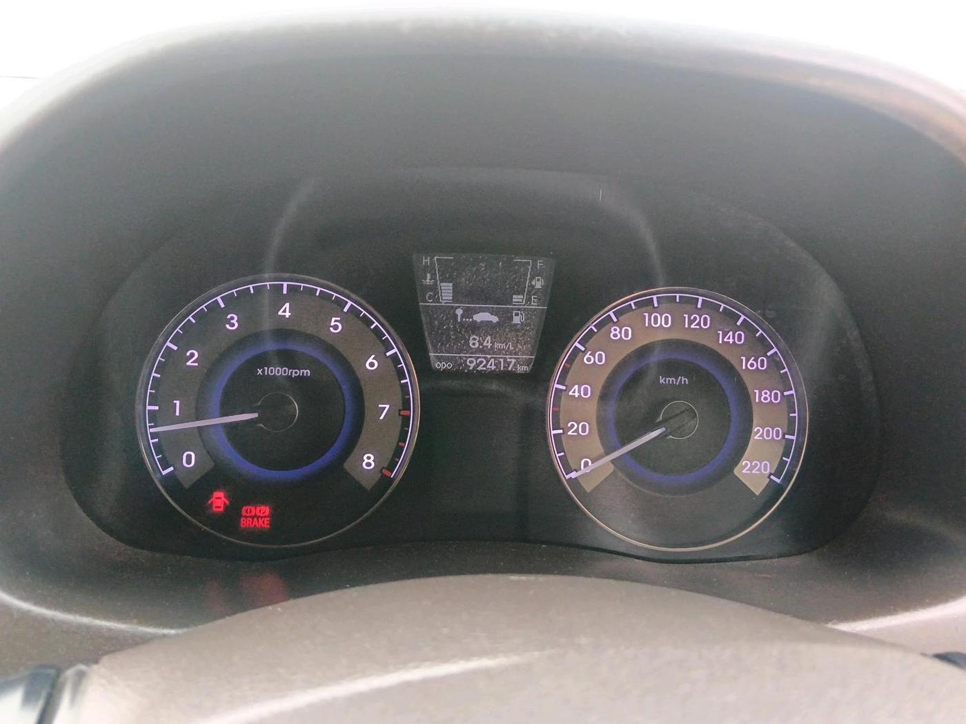 2012 Hyundai Verna FLUIDIC 1.6 VTVT SX, Petrol, Manual, 92,417 km, interior
