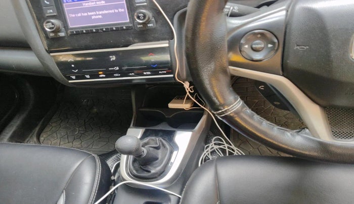 2016 Honda Jazz 1.5L I-DTEC V, Diesel, Manual, 1,49,587 km, interior