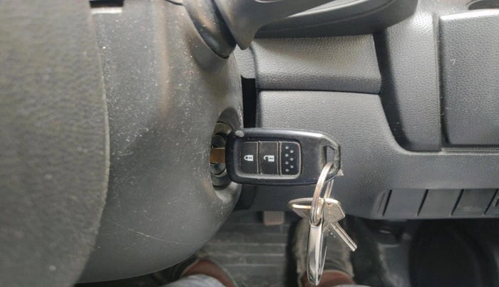 2016 Honda Jazz 1.5L I-DTEC V, Diesel, Manual, 1,49,587 km, interior