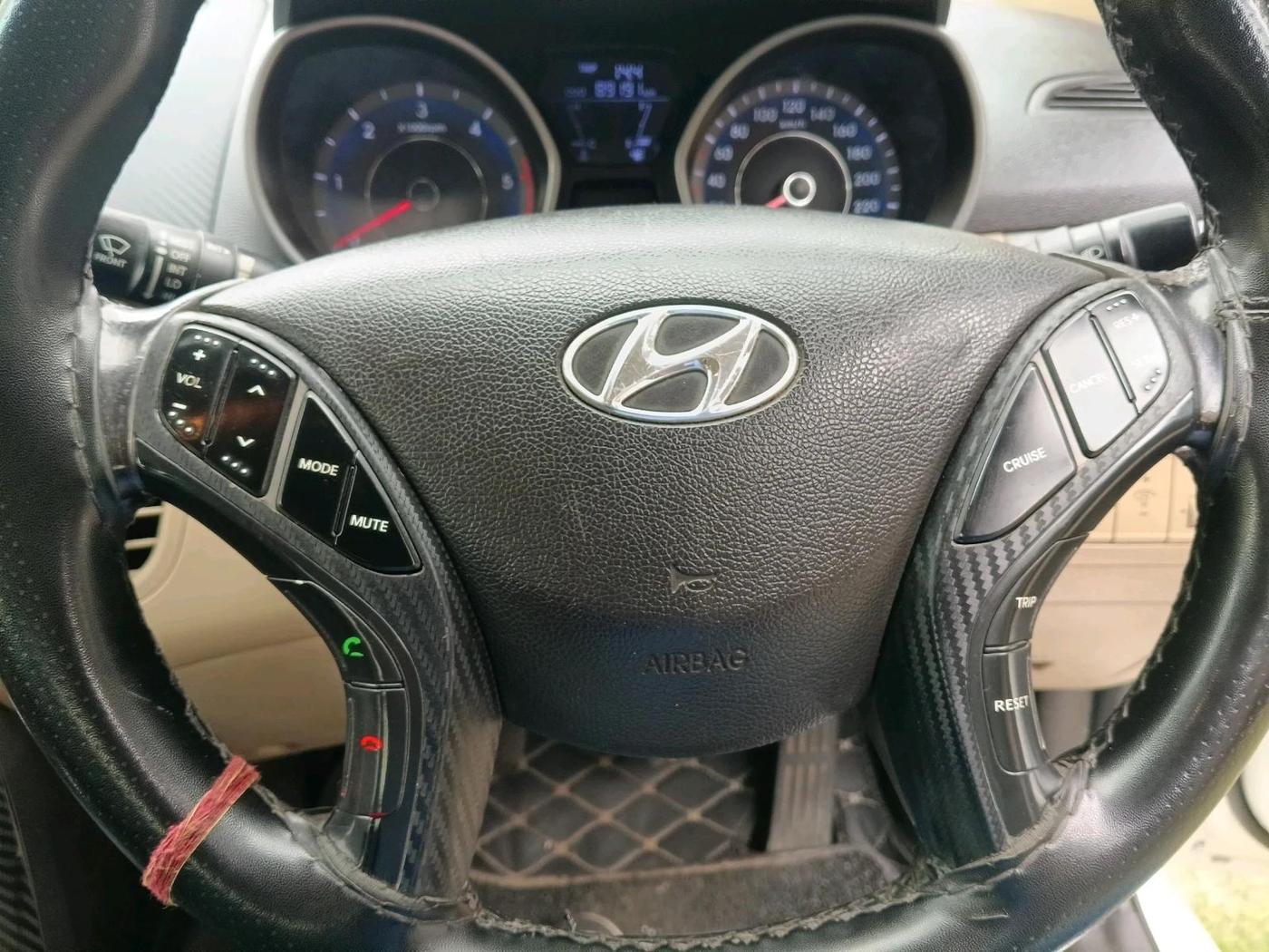 2014 Hyundai New Elantra 1.6 SX MT DIESEL, Diesel, Manual, 89,191 km, interior