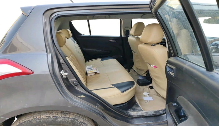 2015 Maruti Swift VDI, Diesel, Manual, 1,43,390 km, interior