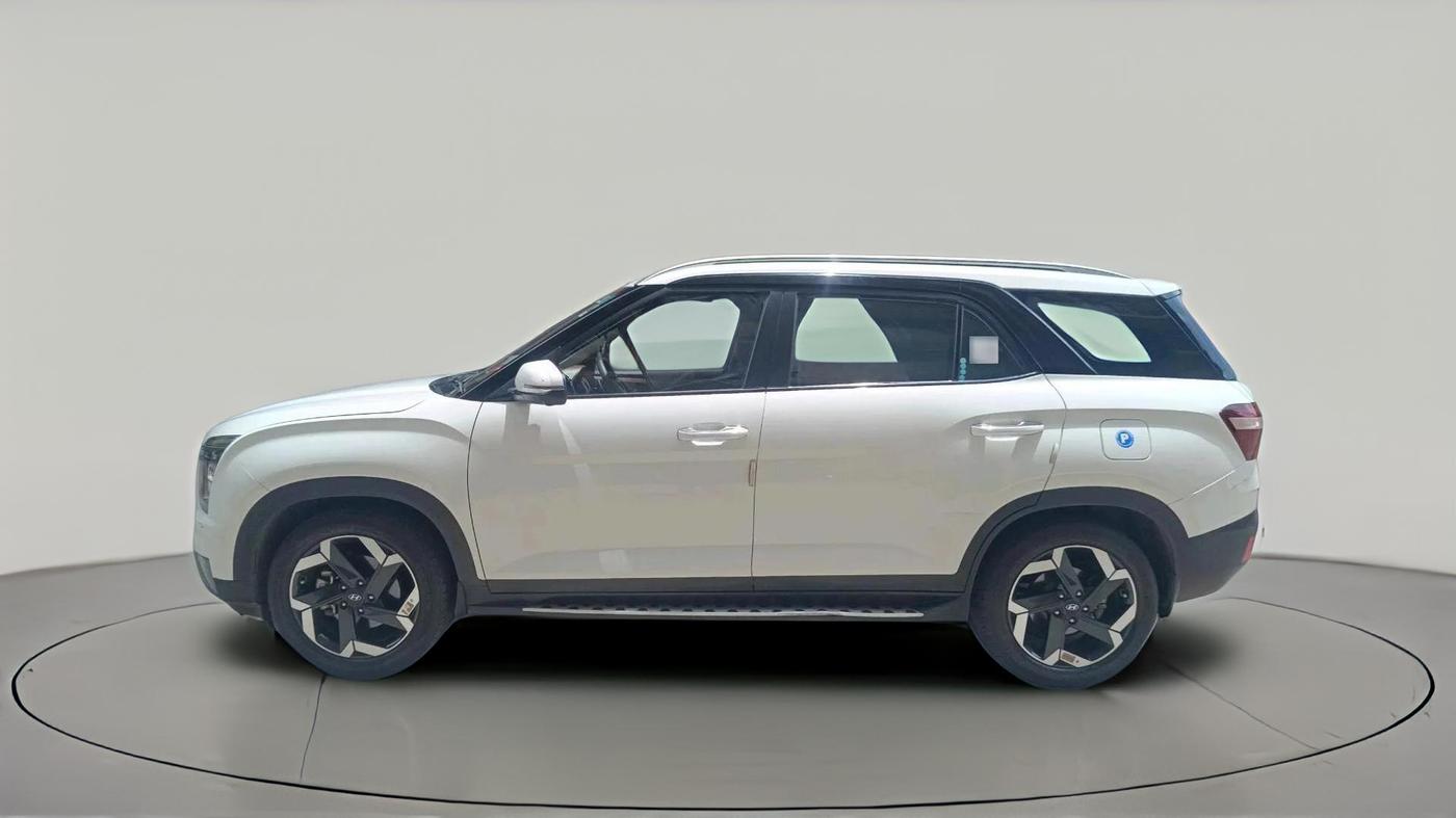 2022 Hyundai ALCAZAR 2.0 SIGNATURE (O) AT 6STR, Petrol, Automatic, 35,556 km, exterior