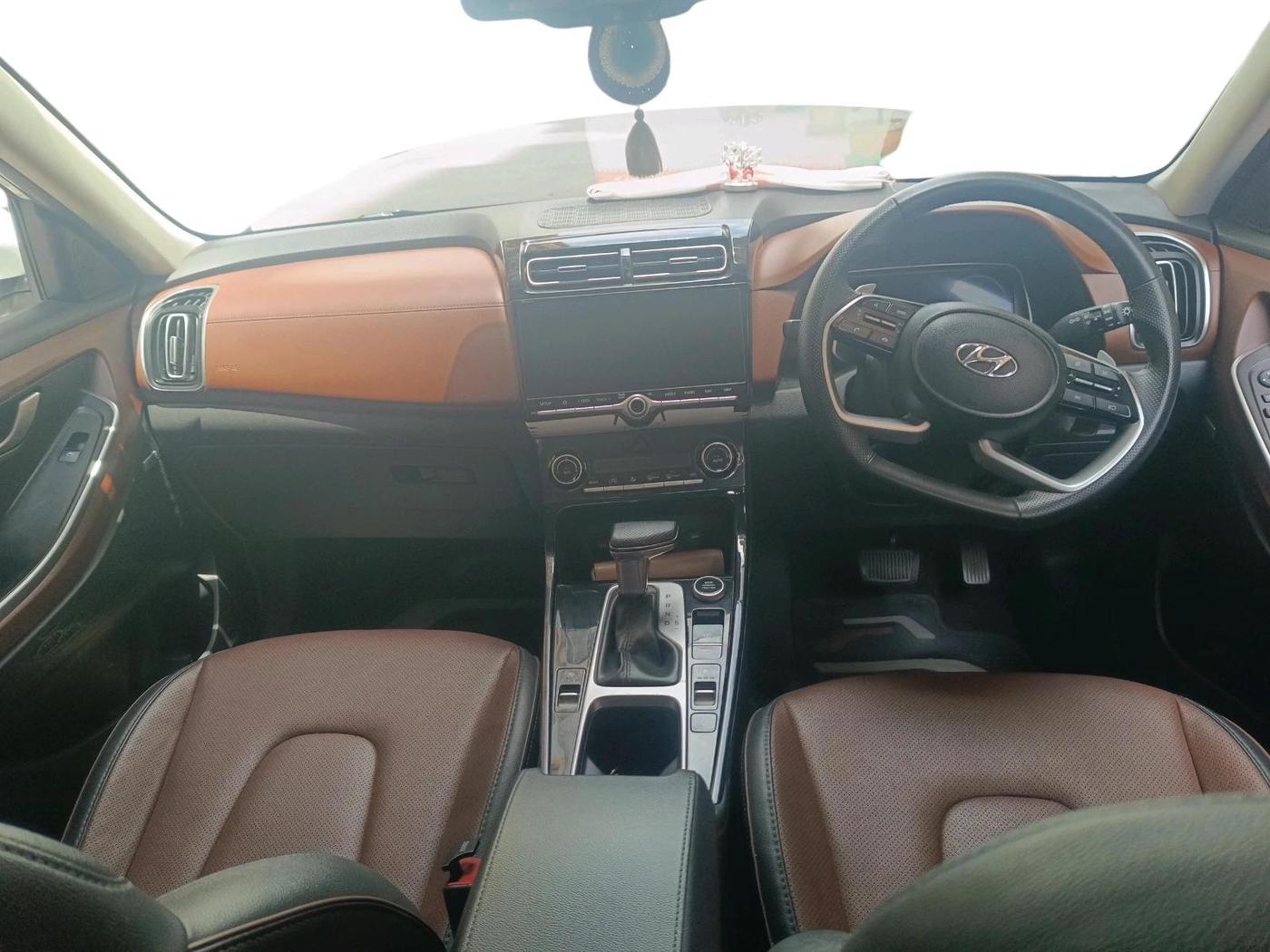 2022 Hyundai ALCAZAR 2.0 SIGNATURE (O) AT 6STR, Petrol, Automatic, 35,556 km, interior