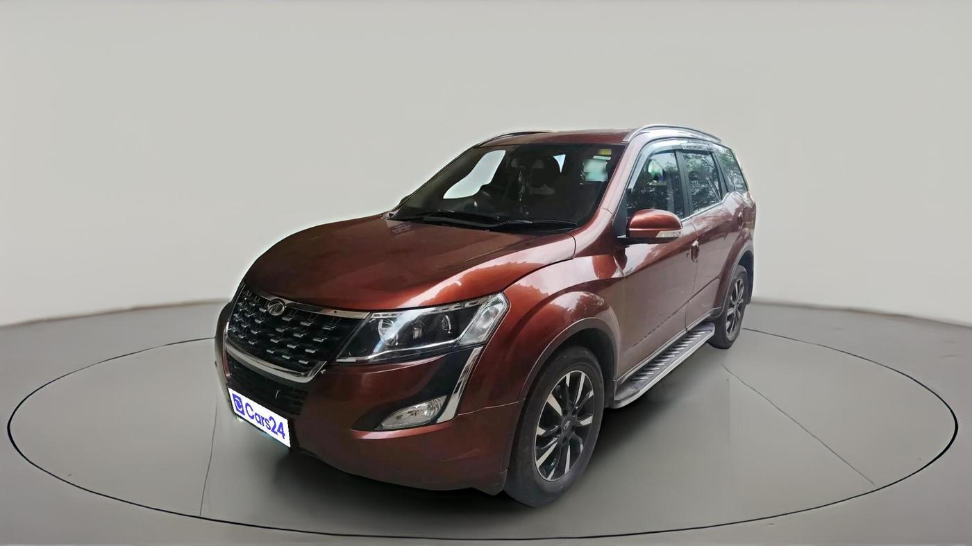 2018 Mahindra XUV500 W11, Diesel, Manual, 46,729 km, exterior