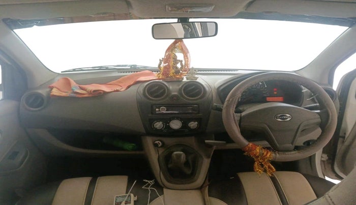 2014 Datsun Go T, Petrol, Manual, 1,39,973 km, interior