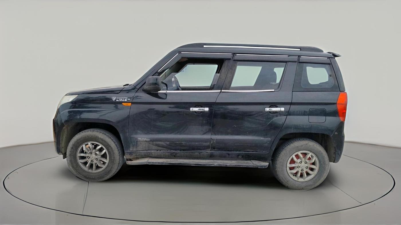 2016 Mahindra TUV300 T8, Diesel, Manual, 86,560 km, exterior