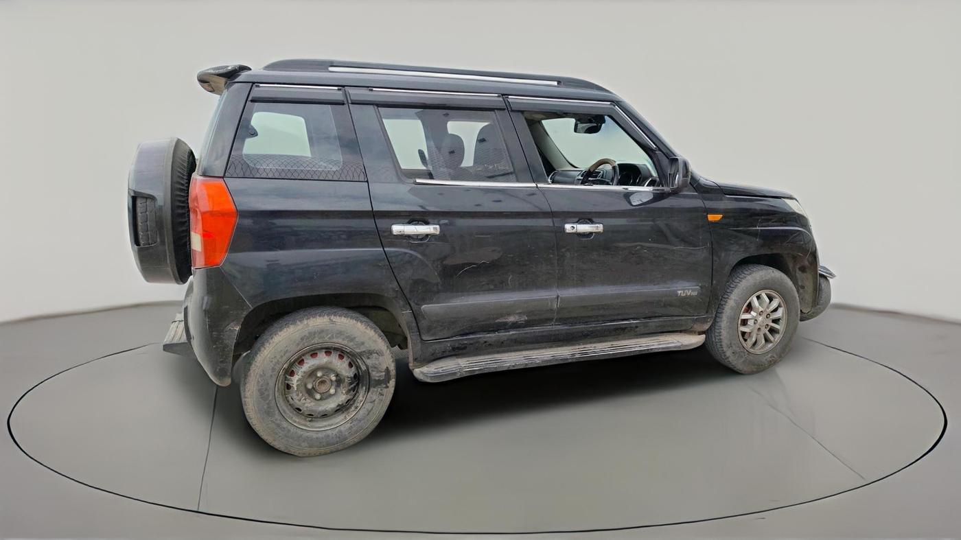 2016 Mahindra TUV300 T8, Diesel, Manual, 86,560 km, exterior