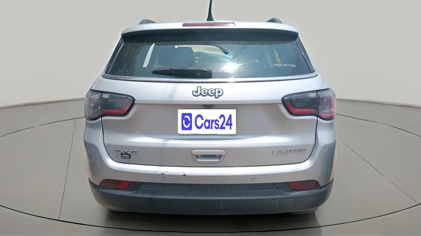 2017 Jeep Compass LIMITED 2.0 DIESEL 4X4, Diesel, Manual, 1,93,183 km, exterior