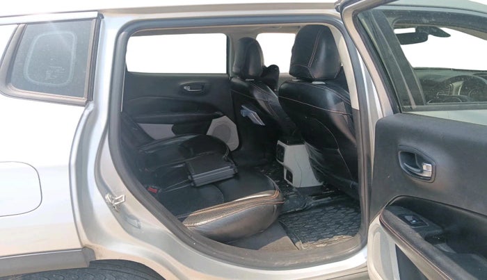 2017 Jeep Compass LIMITED 2.0 DIESEL 4X4, Diesel, Manual, 1,93,183 km, interior