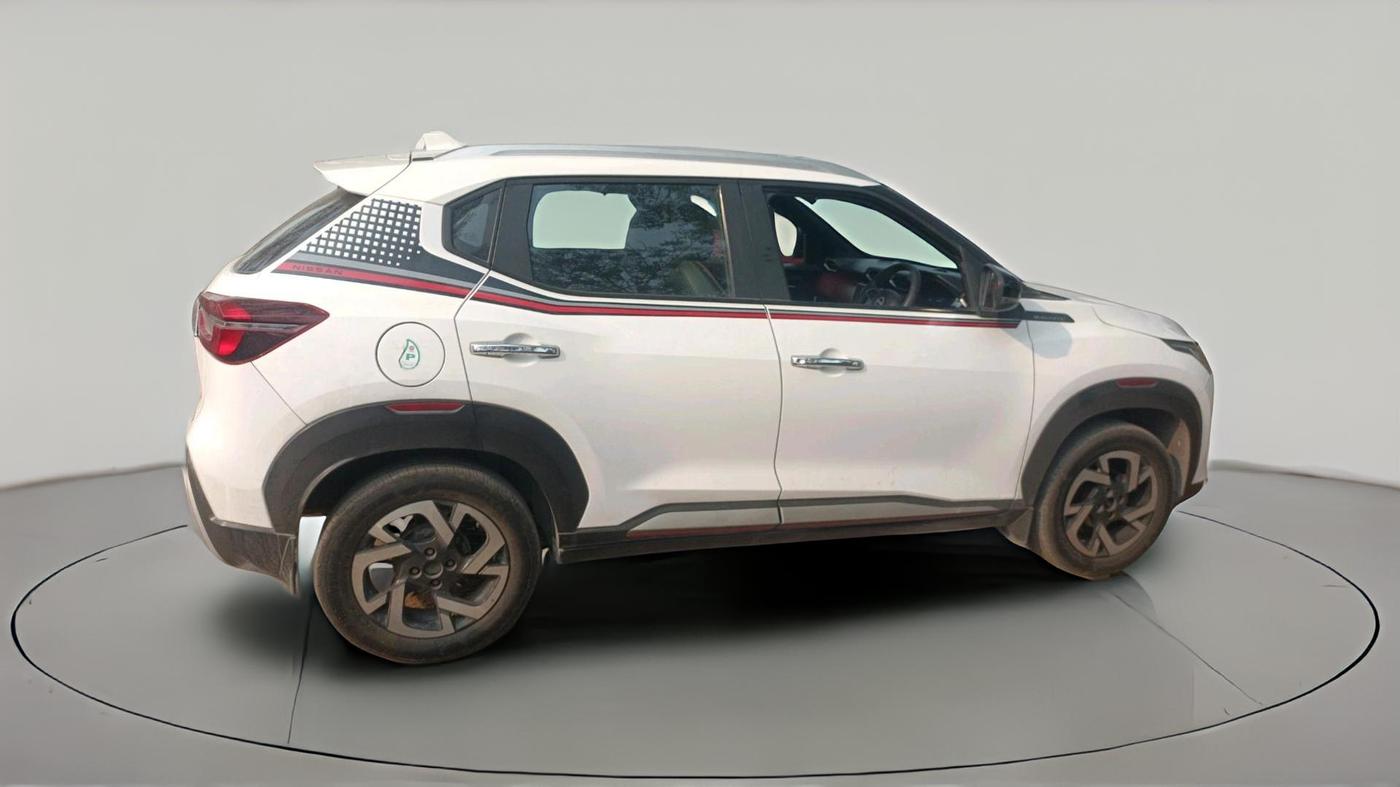 2022 Nissan MAGNITE XV TURBO CVT, Petrol, Automatic, 90,067 km, exterior