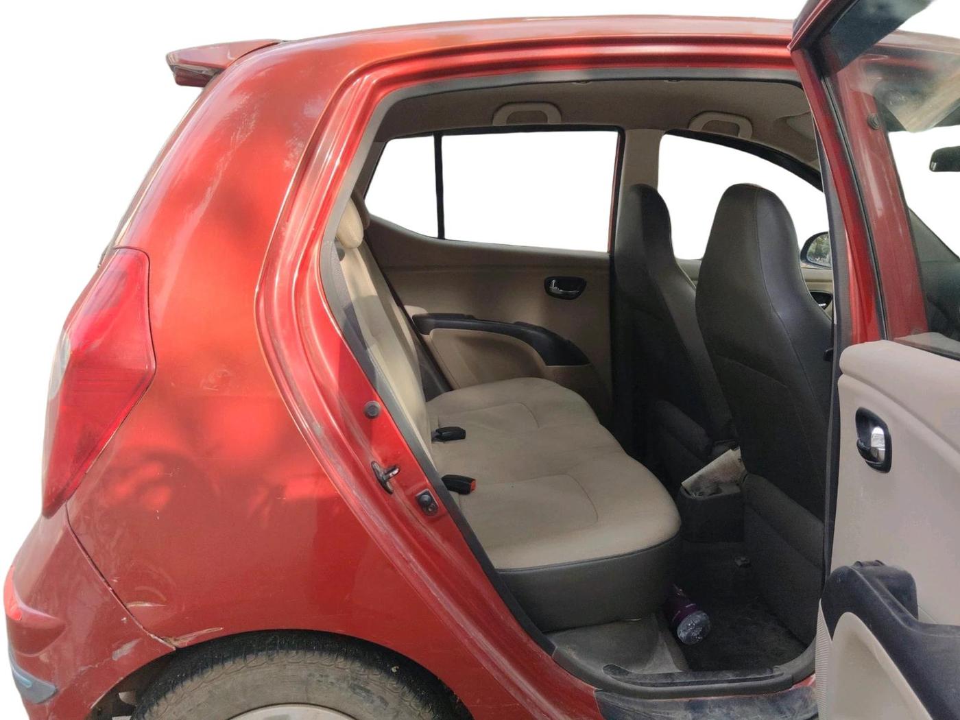 2012 Hyundai i10 SPORTZ 1.2, Petrol, Manual, 1,42,033 km, interior
